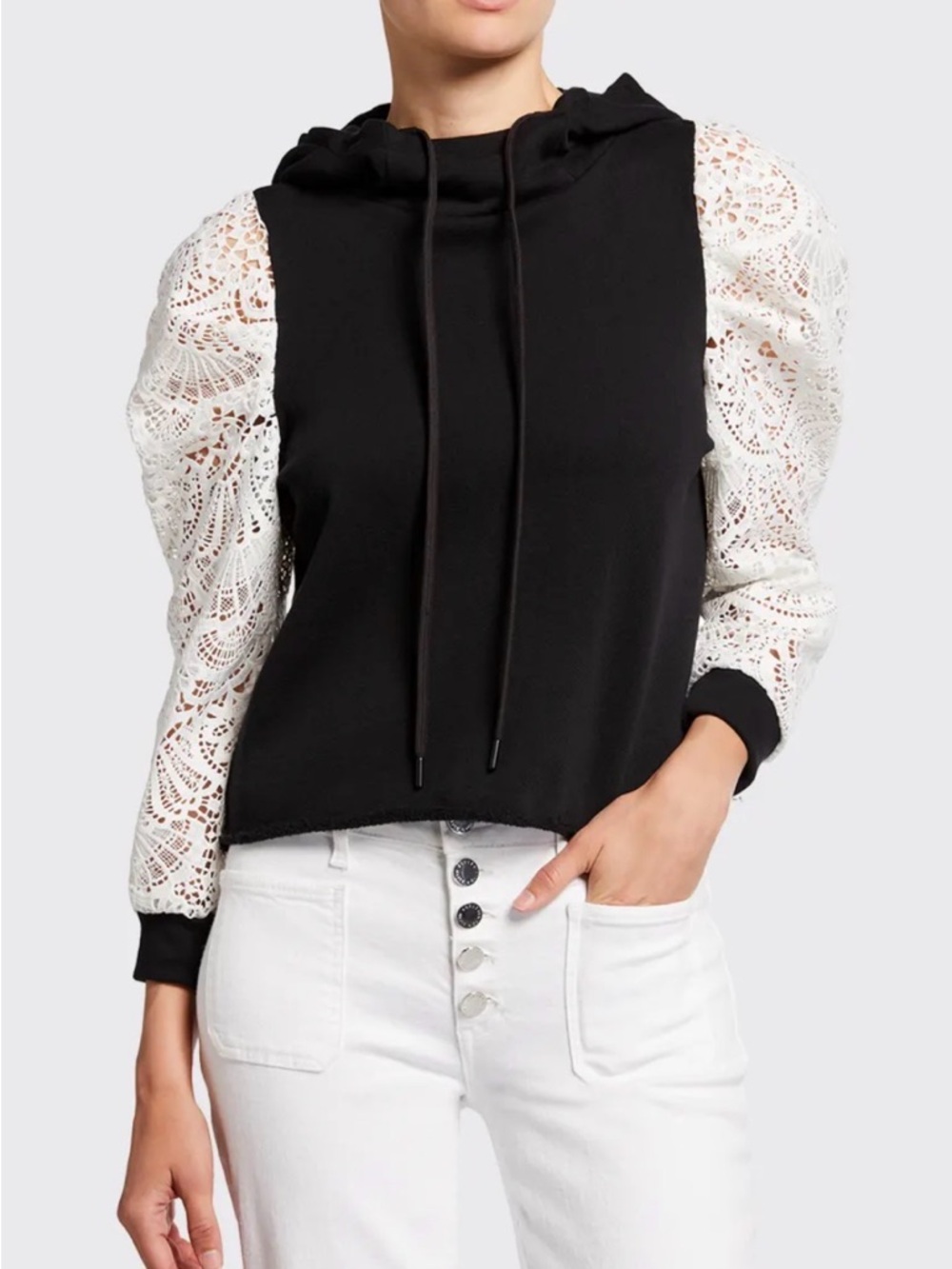 Alice + olivia jeans black pullover sweatershit white floral sleeves